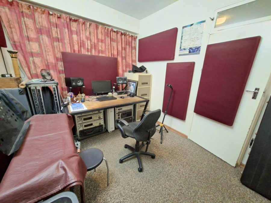 2 Bedroom Property for Sale in Arboretum Free State